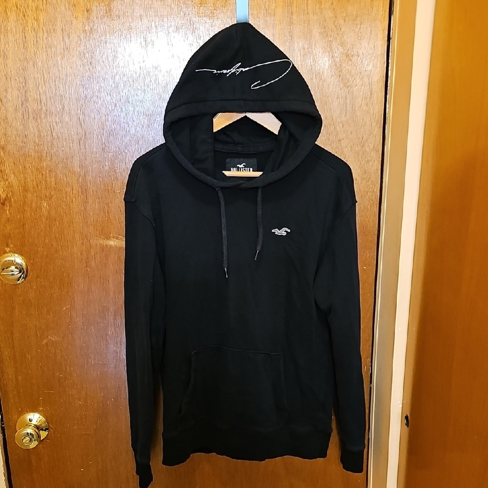 Hollister Black Men's Logo Hoodie with Script Hood